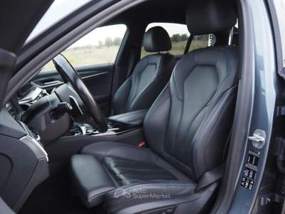 BMW Serie 5 520d d 48V xDrive Msport 190cv Grigio usata Bari