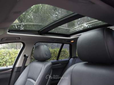 BMW Serie 5 525d d xDrive Touring Luxury Argento usata Bari
