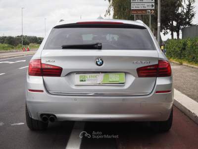 BMW Serie 5 525d d xDrive Touring Luxury Argento usata Bari