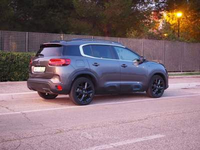 Citroen C5 Aircross Hybrid 225 e-EAT8 Shine Grigio usata Bari