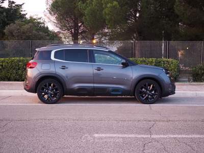 Citroen C5 Aircross Hybrid 225 e-EAT8 Shine Grigio usata Bari