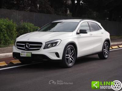 Mercedes-Benz GLA d Sport autom Bianco usata Bari
