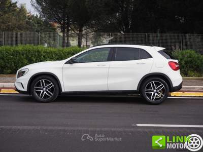 Mercedes-Benz GLA d Sport autom Bianco usata Bari