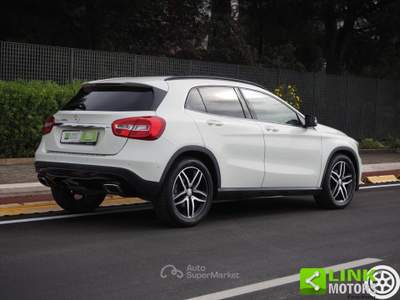 Mercedes-Benz GLA d Sport autom Bianco usata Bari