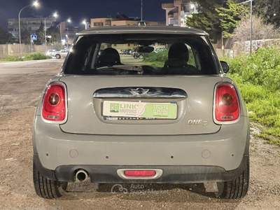 MINI One 1.5 One D Business Grigio usata Bari
