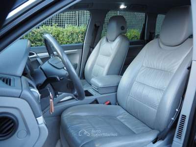 Porsche Cayenne 3.2 V6 cat Nero usata Bari