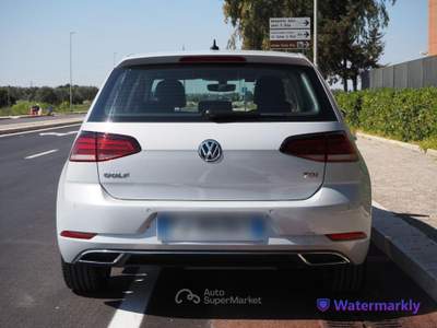 Volkswagen Golf 1.6 TDI 115 CV DSG 5p. Highline BlueMotion Bianco usata Bari