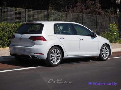 Volkswagen Golf 1.6 TDI 115 CV DSG 5p. Highline BlueMotion Bianco usata Bari