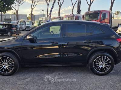 Mercedes-Benz GLA d Automatic Executive Nero usata Giugliano in Campania