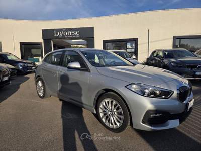 BMW Serie 1 116d d 5p. Business Advantage Argento usata Taranto