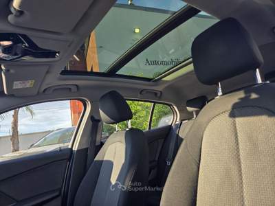 BMW Serie 1 116d d 5p. Business Advantage Argento usata Taranto