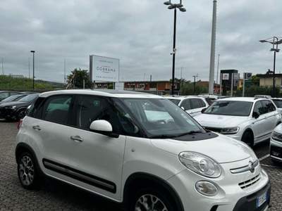 Fiat 500L 1.3 Multijet 95 CV Trekking NEO PATENTATO Bianco usata Scandicci