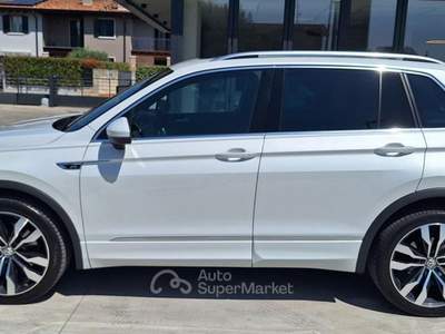 Volkswagen Tiguan 2.0 TDI 190 CV DSG 4MOTION Advanced R-LINE N°FR096 Bianco usata Rossano Veneto