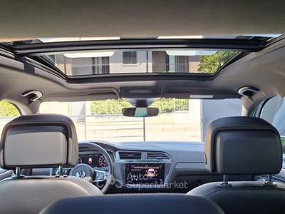 Volkswagen Tiguan 2.0 TDI 190 CV DSG 4MOTION Advanced R-LINE N°FR096 Bianco usata Rossano Veneto