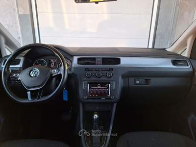 Volkswagen Caddy 2.0 TDI 102 CV DSG Plus 5 POSTI N1 N°FY086 Bianco usata Rossano Veneto