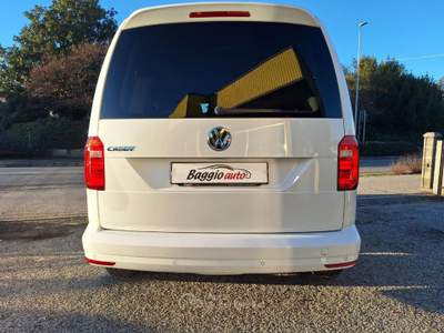Volkswagen Caddy 2.0 TDI 102 CV DSG Plus 5 POSTI N1 N°FY086 Bianco usata Rossano Veneto