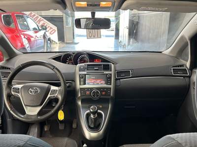 Toyota Verso 68'000 km euro6 Blu/Azzurro usata Torino