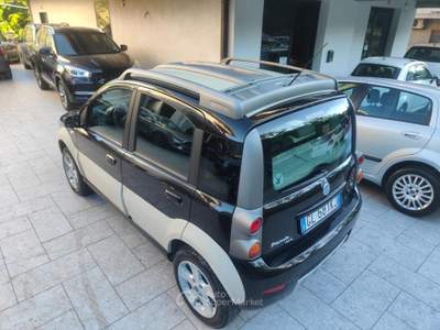 Fiat Panda 1.3 MJT 16V 4x4 Cross 69cv Nero usata Cappelle sul Tavo