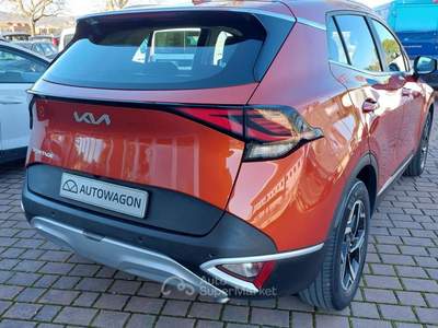 Kia Sportage 1.6 CRDI 136 CV 2WD Mild Hybrid Business 30.000 Km Arancione usata Civitella in Val di Chiana