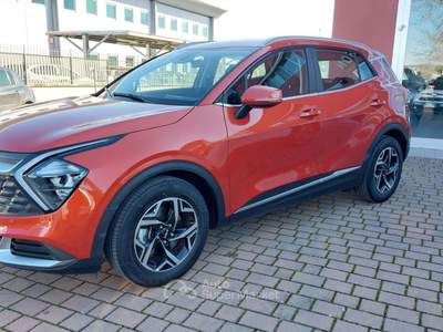 Kia Sportage 1.6 CRDI 136 CV 2WD Mild Hybrid Business 30.000 Km Arancione usata Civitella in Val di Chiana
