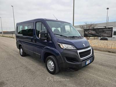 Peugeot Boxer 330 2.0 BlueHDi/110CV PC-TN Combi 9 POSTI Blu/Azzurro usata Maruggio