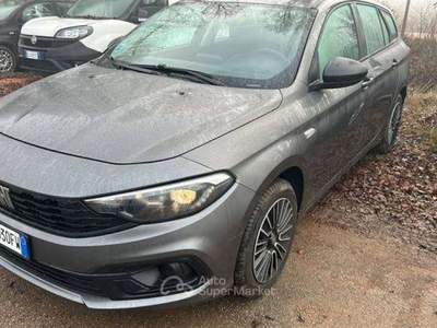 Fiat Tipo NEOPTATENTATI SW 1.0 t3 100cv TG : GP930FW Grigio usata Basiliano