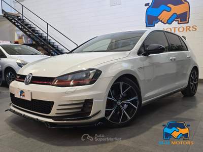 Volkswagen Golf Golf 5p 2.0 tsi Gti dsg Bianco usata Curno