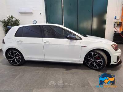 Volkswagen Golf Golf 5p 2.0 tsi Gti dsg Bianco usata Curno