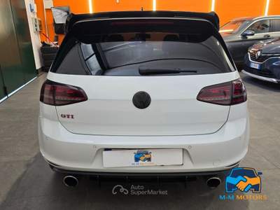 Volkswagen Golf Golf 5p 2.0 tsi Gti dsg Bianco usata Curno