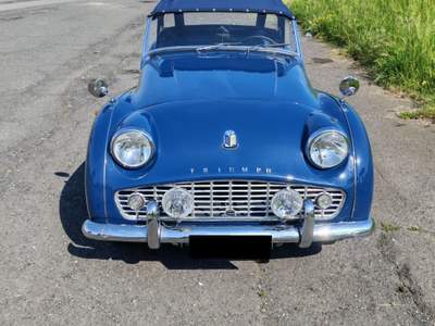 Triumph TR3 TR3 A Sport Blu/Azzurro usata Roma