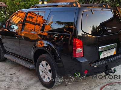 Nissan Pathfinder 2.5 dci XE Plus Nero usata Fiumicino
