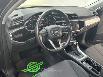 Audi Q3 45 1.4 tfsi e s-tronic LED|CARPLAY|ACC|18' Nero usata Como