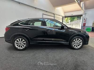 Audi Q3 45 1.4 tfsi e s-tronic LED|CARPLAY|ACC|18' Nero usata Como