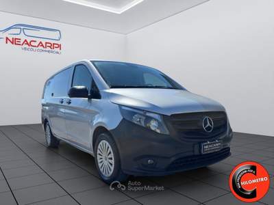 Mercedes-Benz Vito 114 CDI  4X4 LONG PL-TN ALLESTITO OFFICINA MOBILE-CRUISE-CRUISE- Argento usata Martignana di Po