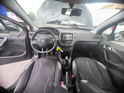 Peugeot 208 208 5p 1.4 vti 16v Access gpl 95cv Grigio usata Roma