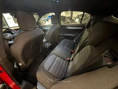 Alfa Romeo Stelvio AT8 RWD Sprint Rosso usata Torino