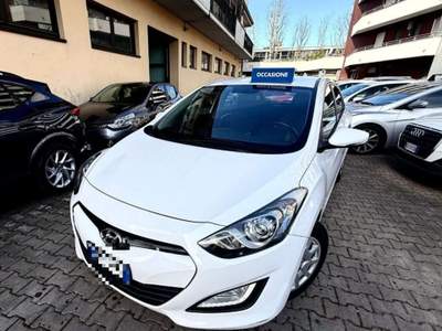 Hyundai i30 1.6 CRDi 5p. Comfort Bianco usata Sesto San Giovanni