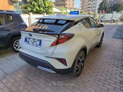 Toyota C-HR 2.0 Hybrid E-CVT Morebusiness Bianco usata Sesto San Giovanni