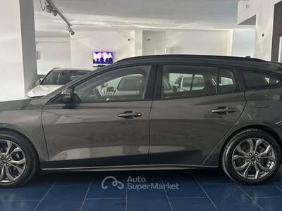 Ford Focus Focus V  SW 1.0  ST-Line Design 125cv powershift Grigio usata Montecorvino Pugliano
