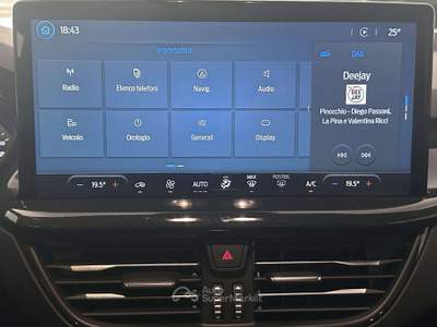Ford Focus Focus V  SW 1.0  ST-Line Design 125cv powershift Grigio usata Montecorvino Pugliano