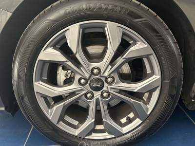 Ford Focus Focus V  SW 1.0  ST-Line Design 125cv powershift Grigio usata Montecorvino Pugliano