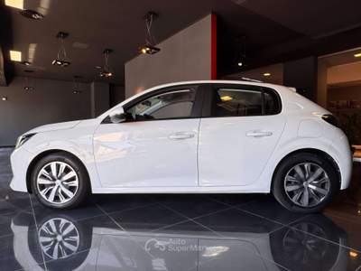 Peugeot 208 208 1.2 Puretech Active 75 cv Bianco usata Rossano Veneto