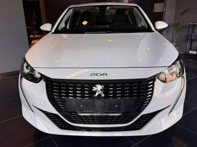 Peugeot 208 208 1.2 Puretech Active 75 cv Bianco usata Rossano Veneto