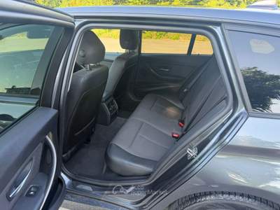 BMW Serie 3 318d 318d xDrive Touring Grigio usata TORINO