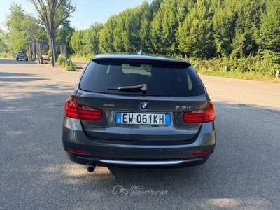 BMW Serie 3 318d 318d xDrive Touring Grigio usata TORINO