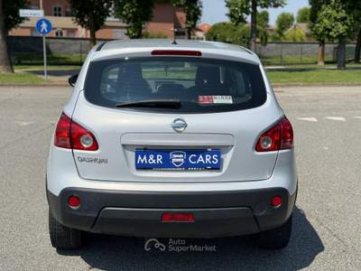 Nissan Qashqai 1.6 16V Benzina Tekna Grigio usata Caresanablot