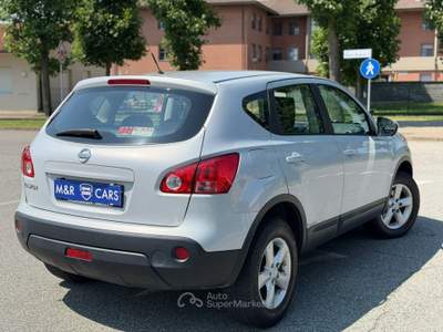 Nissan Qashqai 1.6 16V Benzina Tekna Grigio usata Caresanablot