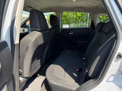 Nissan Qashqai 1.6 16V Benzina Tekna Grigio usata Caresanablot