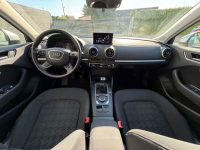 Audi A3 SPB 1.6 TDI ultra Attraction UNICO PROP Argento usata Alessandria