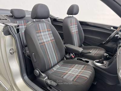 Volkswagen Maggiolino Cabrio 1.2 tsi DSG PADDLE AL VOLANTE CERCHI 18 POLLICI Oro usata Ciserano